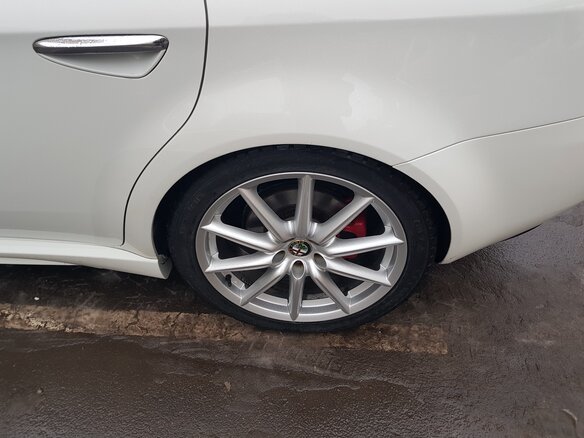 2008 Alfa Romeo 159, белый - вид 16