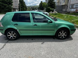 1999 Volkswagen Golf IV, зелёный, 300000 рублей, вид 2