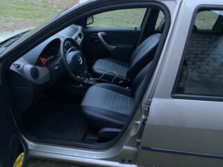 2012 Renault Logan I Рестайлинг, бежевый, 625000 рублей, вид 3