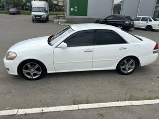 2001 Toyota Mark II IX (X110), белый, 730000 рублей, вид 4