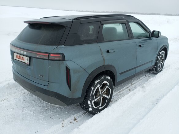 2023 Jaecoo J7 I, серый, 2800000 рублей - вид 2
