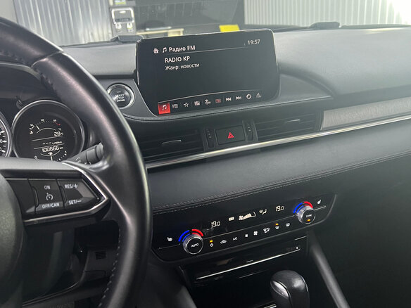2019 Mazda 6 III (GJ) Рестайлинг 2, красный, 2500000 рублей - вид 17