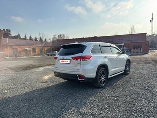 2018 Toyota Highlander III (XU50) Рестайлинг, белый, 3600000 рублей, вид 5