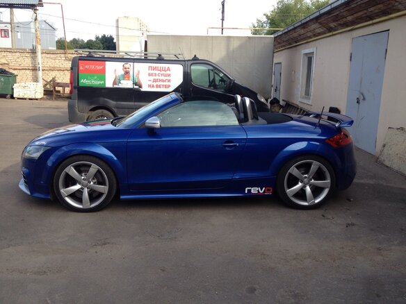 2009 Audi TT RS II (8J), синий - вид 1