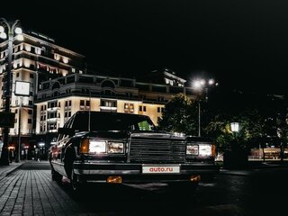 1999 ЗИЛ 41047, чёрный, 23500000 рублей, вид 2