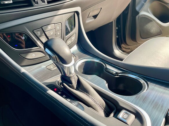 2018 Buick Envision I, чёрный, 2100000 рублей - вид 19