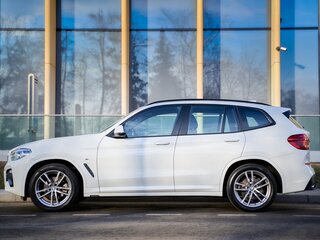 2019 BMW X3 20d xDrive III (G01), белый, 3500000 рублей, вид 3