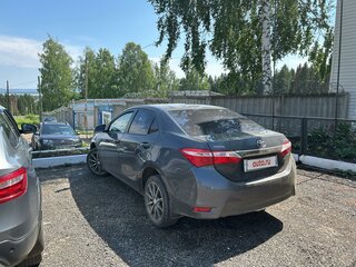2014 Toyota Corolla XI (E160, E170, E180), серый, 1480000 рублей, вид 1