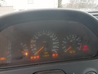 1997 Mercedes-Benz C-Класс 180 I (W202) Рестайлинг, серебристый, 900000 рублей, вид 5