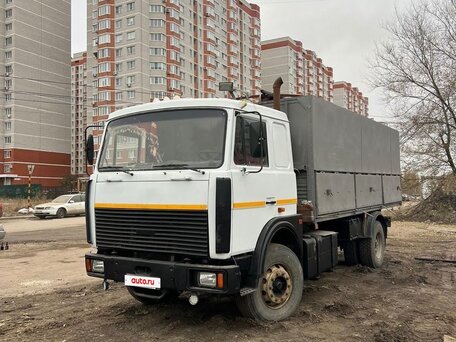 2004 МАЗ 5336, белый, 700000 рублей, вид 1