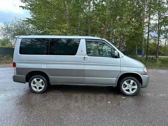 1999 Mazda Bongo Friendee I, серый, 800000 рублей - вид 1
