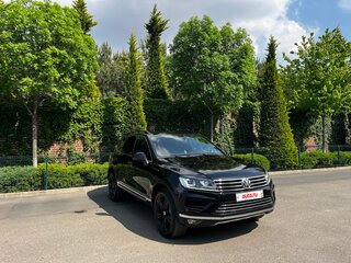 2018 Volkswagen Touareg II Рестайлинг, чёрный, 3500000 рублей, вид 3