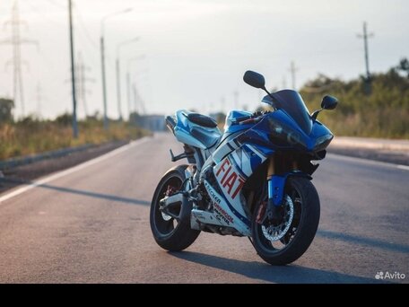 2007 Yamaha YZF-R1, синий, 675000 рублей, вид 1