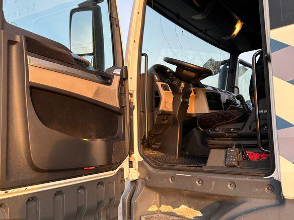 2017 MAN TGX, белый, 2600000 рублей - вид 17