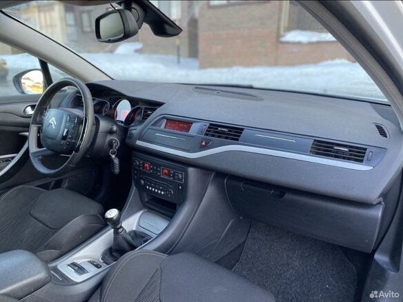 2012 Citroen C5 II, белый, 650000 рублей - вид 11