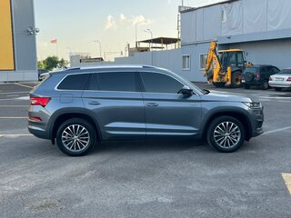 2022 Skoda Kodiaq I Рестайлинг, серый, 3950000 рублей, вид 4