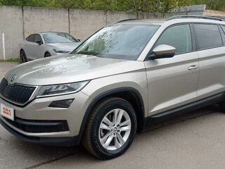 2017 Skoda Kodiaq I, бежевый, 2890000 рублей, вид 1