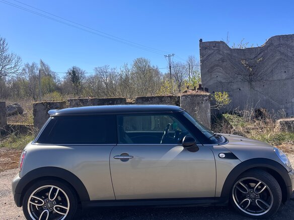 2007 Mini Hatch Cooper II (R56), серый, 800000 рублей - вид 3