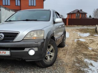 2002 Kia Sorento 4-speed I, серебристый, 570000 рублей, вид 1