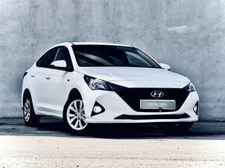 2020 Hyundai Solaris II Рестайлинг, белый, 1600000 рублей, вид 4