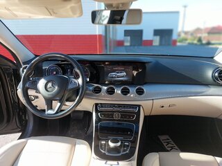 2018 Mercedes-Benz E-Класс 220 d V (W213, S213, C238), чёрный, 3200000 рублей, вид 5