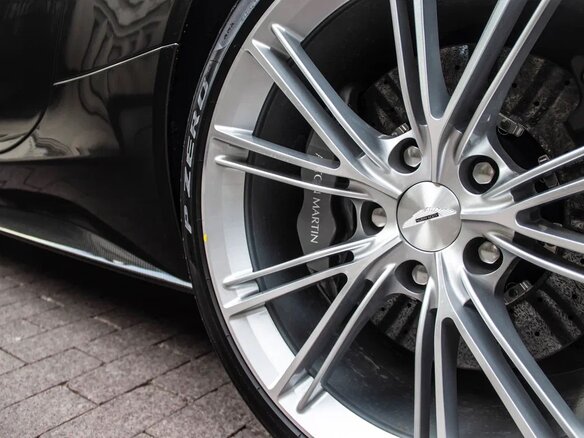 2012 Aston Martin Vanquish II, коричневый, 18000000 рублей - вид 21