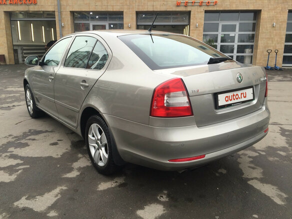 2011 Skoda Octavia II (A5) Рестайлинг, серый - вид 5