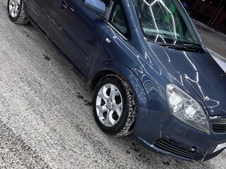 2006 Opel Zafira B, серый, 420000 рублей, вид 1