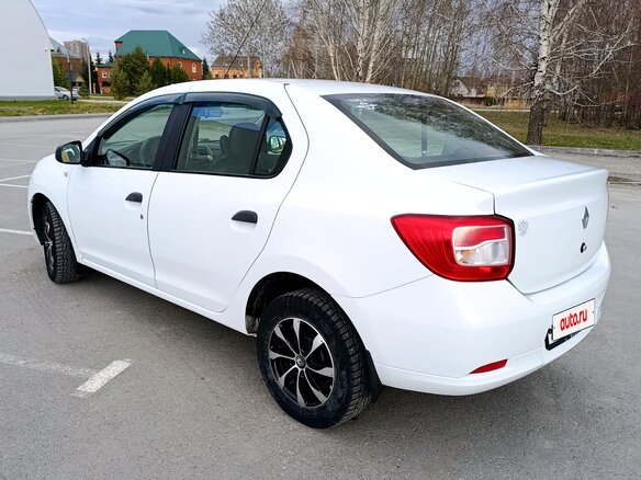 2014 Renault Logan II, белый, 730000 рублей - вид 2