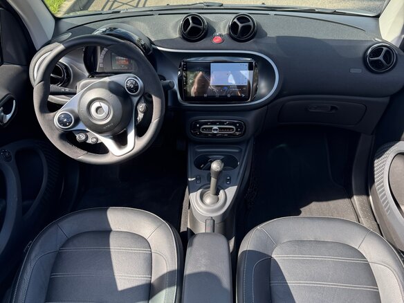 2016 Smart Fortwo III, чёрный, 2100000 рублей - вид 15