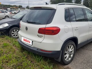 2011 Volkswagen Tiguan I Рестайлинг, белый, 1400000 рублей, вид 5