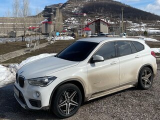 2015 BMW X1 20d xDrive II (F48), белый, 2490000 рублей, вид 1