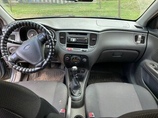 2006 Kia Rio II, серый, 410000 рублей, вид 4