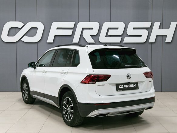2019 Volkswagen Tiguan II, белый, 2650000 рублей - вид 7