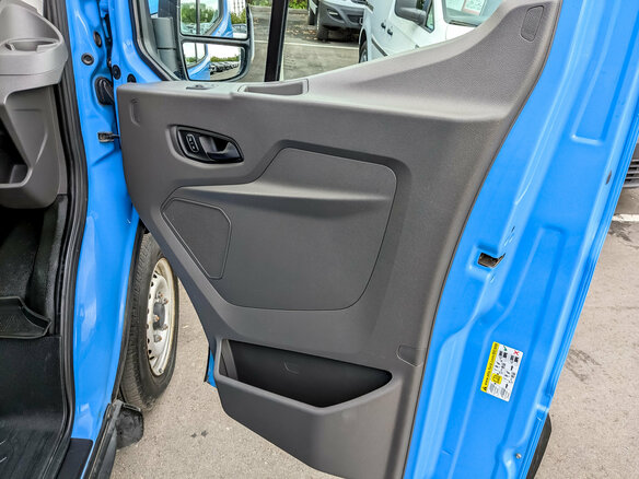 2020 Ford Transit, синий, 1790000 рублей - вид 18