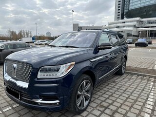 2019 Lincoln Navigator L IV, синий, 8000000 рублей, вид 3