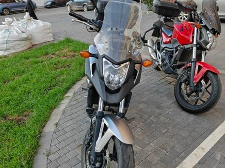 2012 Honda NC 700X, серебристый, 450000 рублей, вид 2