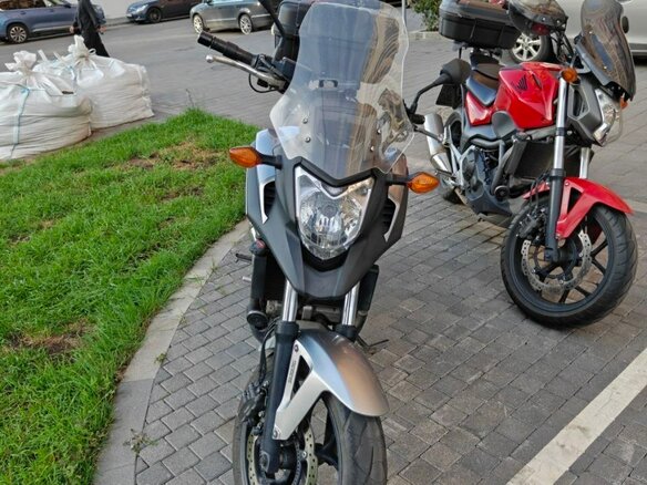 2012 Honda NC 700X, серебристый, 450000 рублей - вид 1