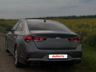 2017 Hyundai Sonata VII (LF) Рестайлинг, серый, 2190000 рублей, вид 4