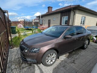 2018 Skoda Octavia III (A7) Рестайлинг, коричневый, 1650000 рублей, вид 2