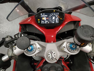 2023 Ducati Supersport, красный, 1400000 рублей, вид 5