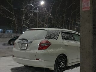 2011 Honda Fit Shuttle I, белый, 1020000 рублей, вид 3