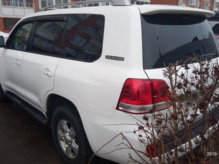 2011 Toyota Land Cruiser 200 Series, белый, 2700000 рублей, вид 4