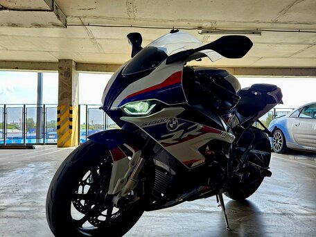 2020 BMW S 1000 RR, белый, 1499999 рублей, вид 3