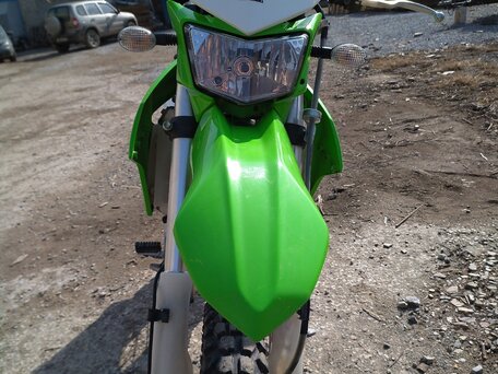 2016 Kawasaki KLX 250, зелёный, 475000 рублей, вид 1