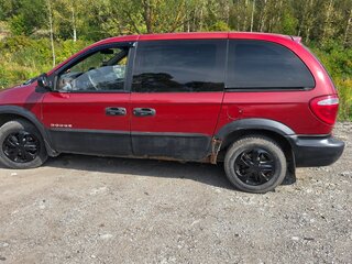 2001 Dodge Caravan 3-speed IV, красный, 230000 рублей, вид 5