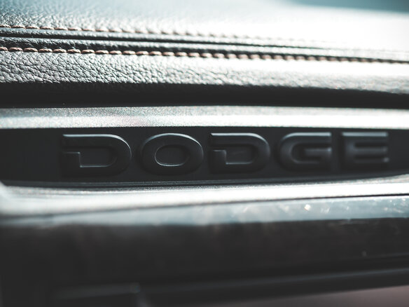 2012 Dodge RAM IV (DS/DJ), красный - вид 14