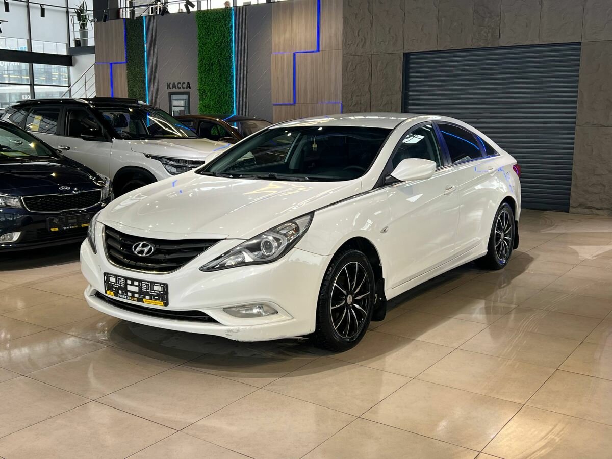 Открыть фотографии: Hyundai Sonata VI (YF)