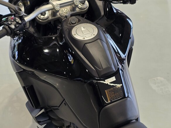 2025 Ducati Multistrada V4, красный, 3100000 рублей - вид 14