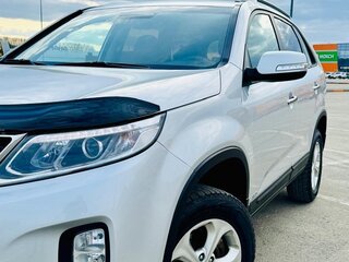 2019 Kia Sorento II Рестайлинг, серебристый, 2390000 рублей, вид 3